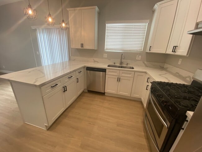 Foto del edificio - 4252 Cleveland Ave