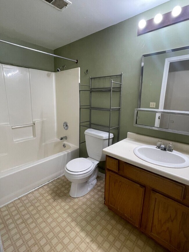 Foto del edificio - 924 Ohio St