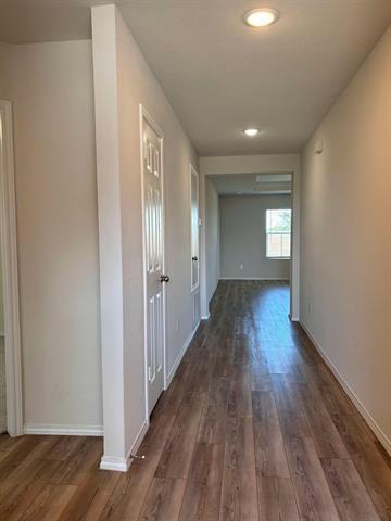 Foto del edificio - 4444 Sagecroft Rd