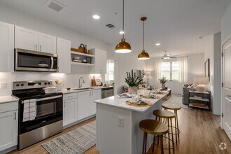Interior Photo - Citizen House Blue Bluff