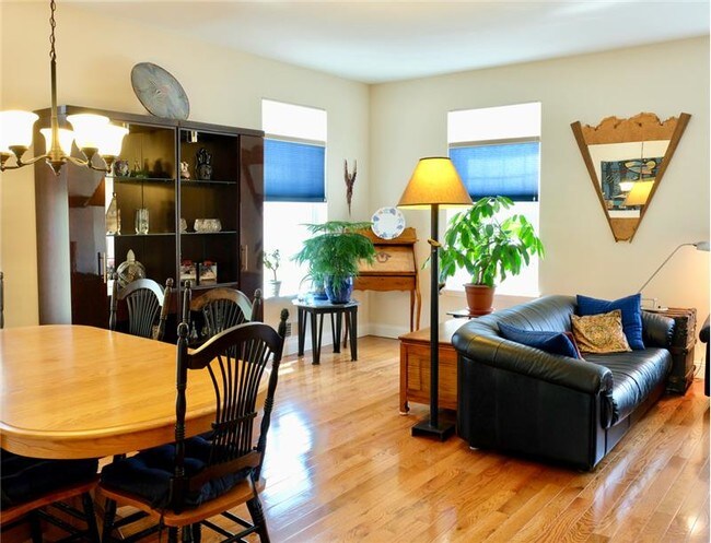 Building Photo - 307 Iron Forge Ln