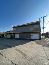 Building Photo - 1218 1/2-1603 1/2 W 11th Ave