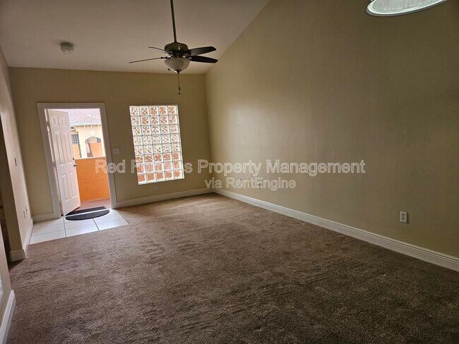 Building Photo - 4167 Castilla Circle