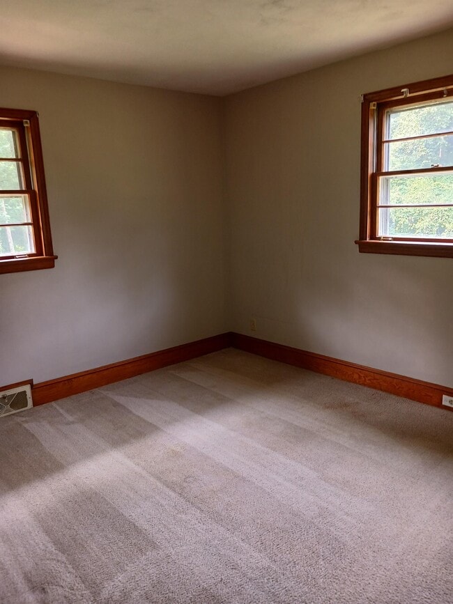 Building Photo - 127 Vinton Pl