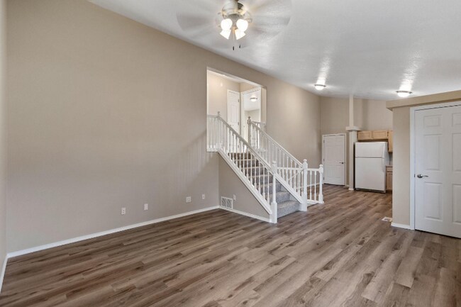 Building Photo - 6886 Tombstone St