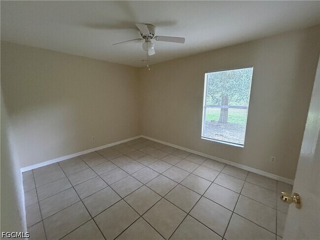 Foto del edificio - 3010 Vernon Ave S