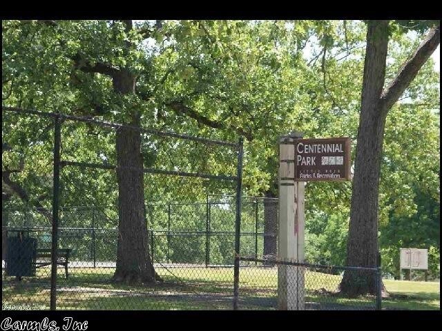 Building Photo - 1503 Wolfe St