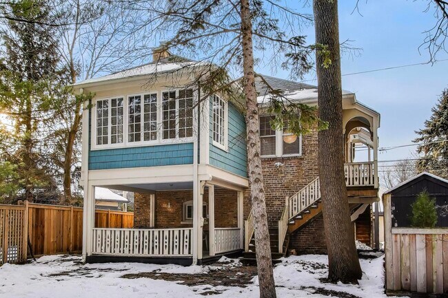 Foto del edificio - 1632 Wesley Ave