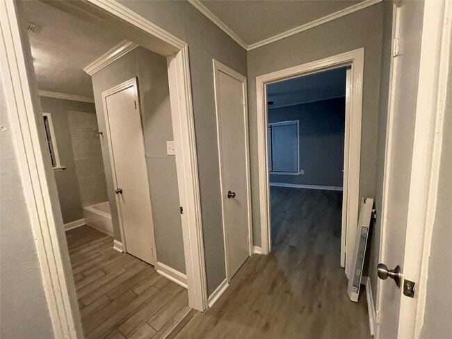 Foto del edificio - 2330 Cedar Dr