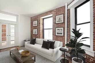 Building Photo - 13 Essex St