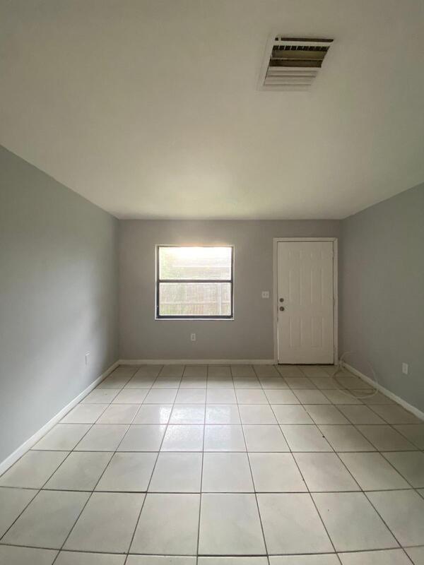 Foto del edificio - 1413 E 99th Ave