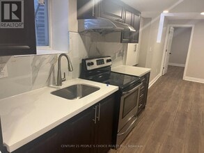 Building Photo - 973 Francine Cres