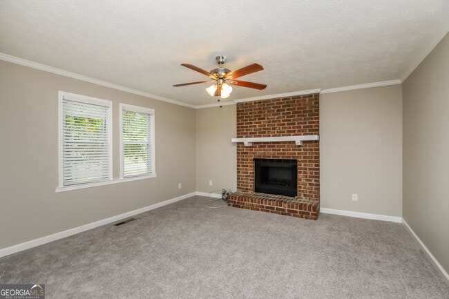 Foto del edificio - 4750 Spring Gate Dr