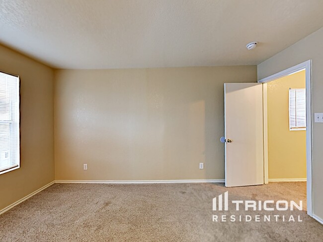 Building Photo - 4518 Safe Hbr