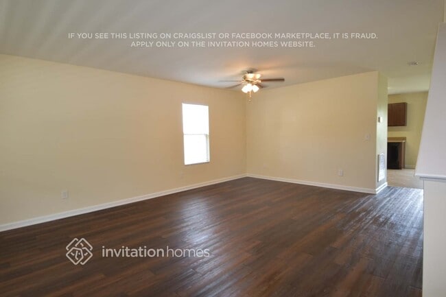 Building Photo - 120 Woodcreek Ln