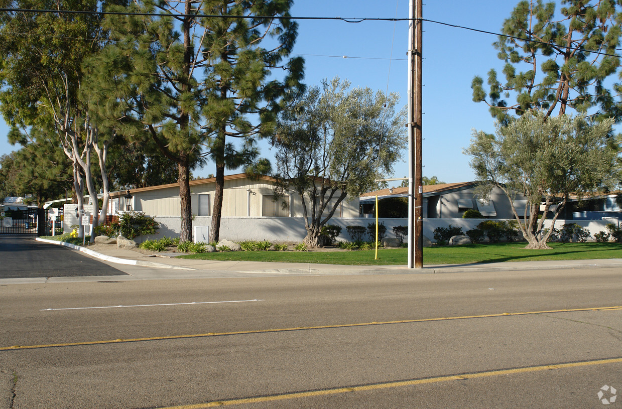 Primary Photo - Laguna Vista Mobile Estates