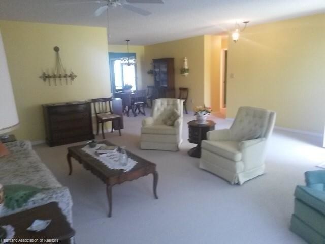 Foto del edificio - 124 Temptation Ln