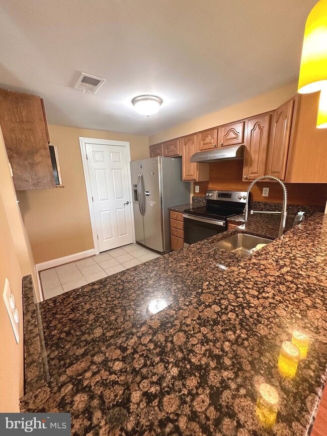 Building Photo - 1016 Mycroft Ct