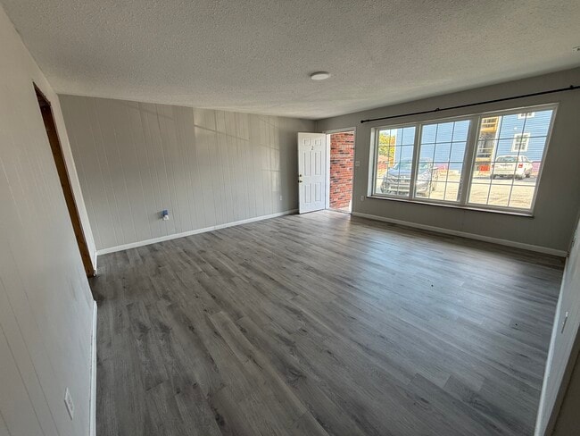 Building Photo - Cornerstone Apartments