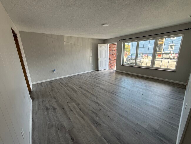 Foto del edificio - Cornerstone Apartments