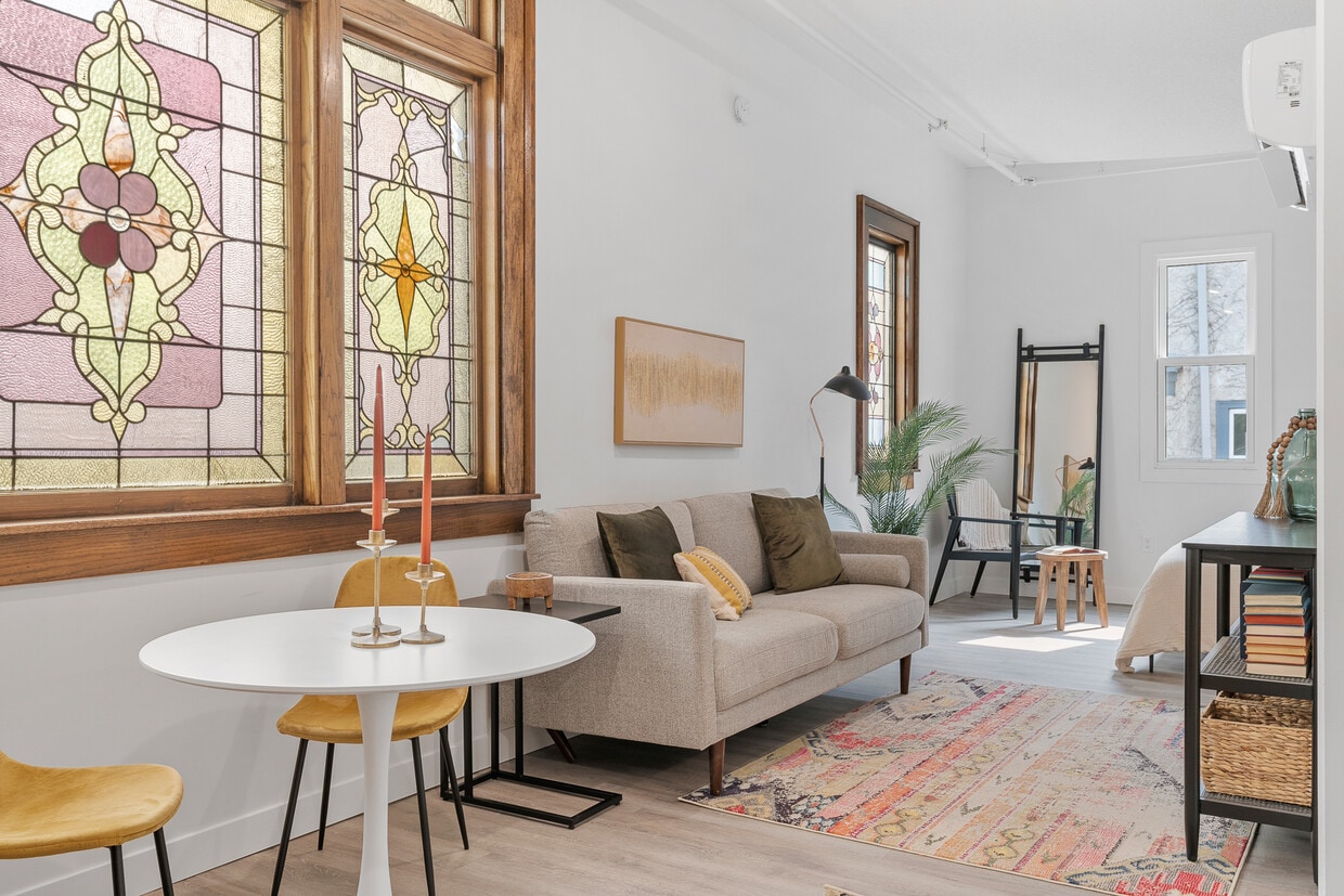 Primary Photo - Mission Lofts