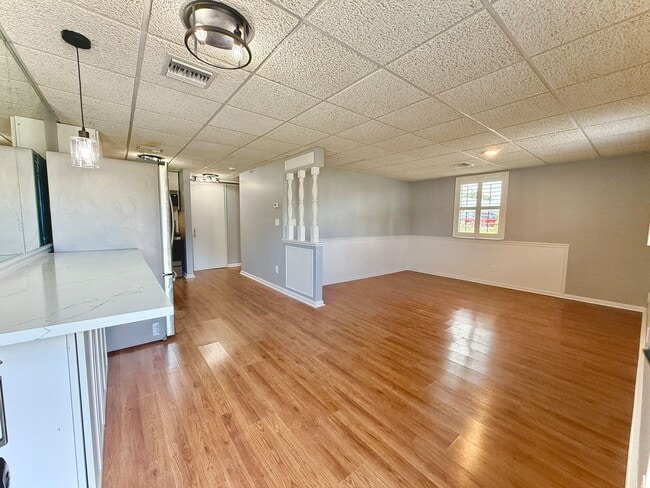 Foto del edificio - 1835 42nd Ave