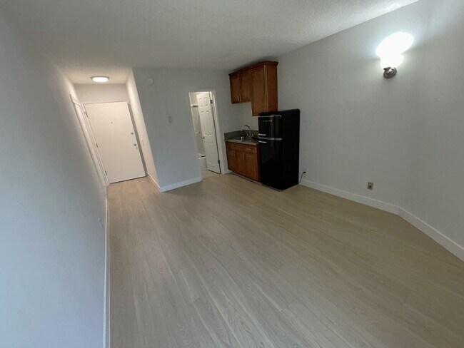 Foto del interior - 3169 - 319 S. New Hampshire Av