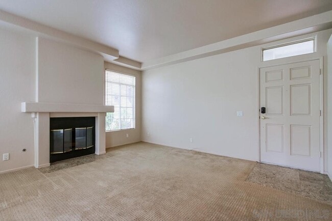 Building Photo - 2315 Rancho Del Oro Dr