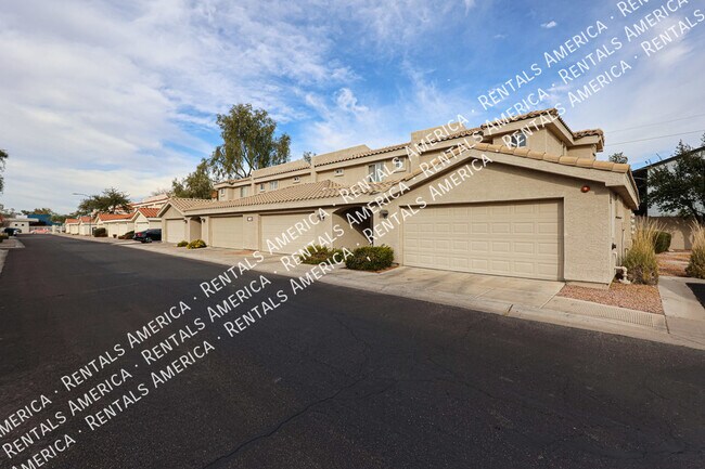 Building Photo - 16021 N 30th St