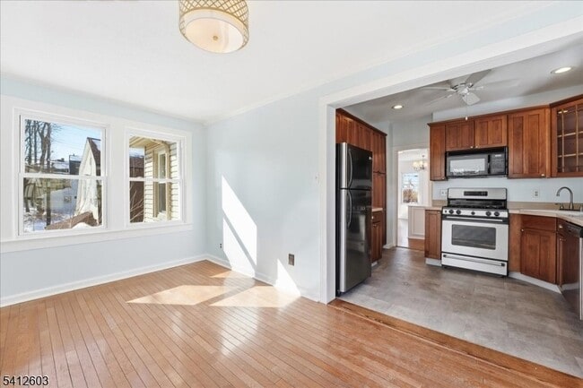 Photo - 30 Central Ave Apartment