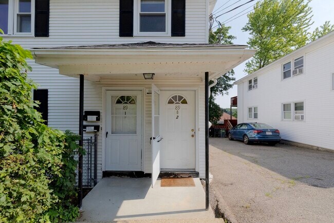 Foto del edificio - 89 Brayton Rd