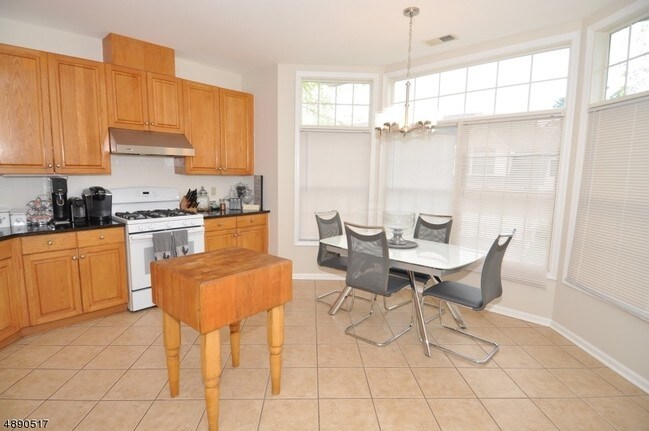Foto del edificio - 216 Turlington Ct