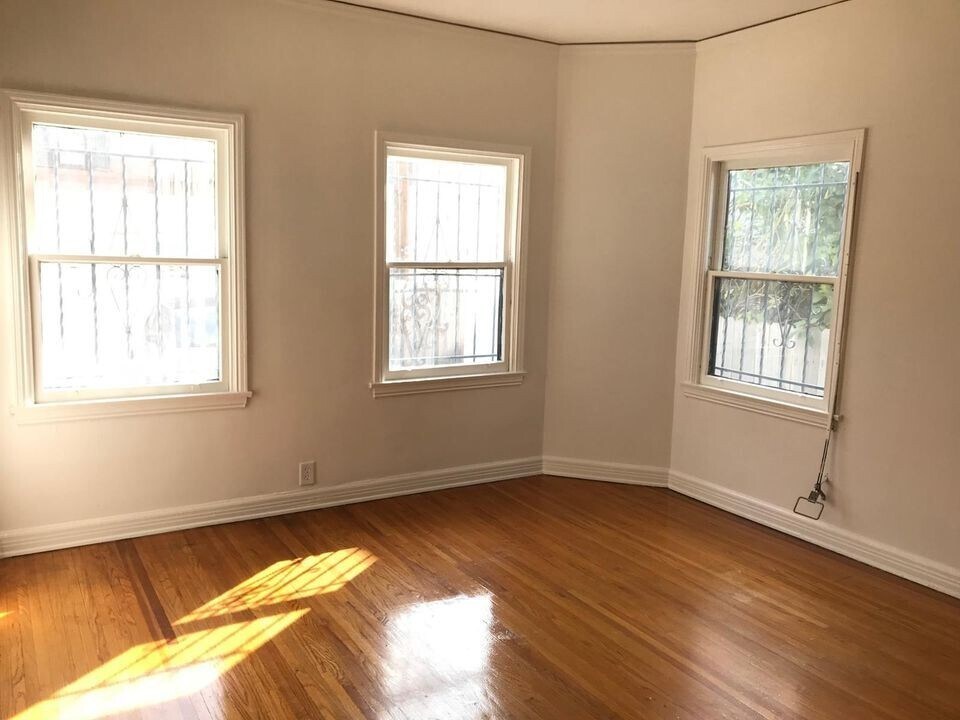 Foto principal - 626 Cochran Ave
