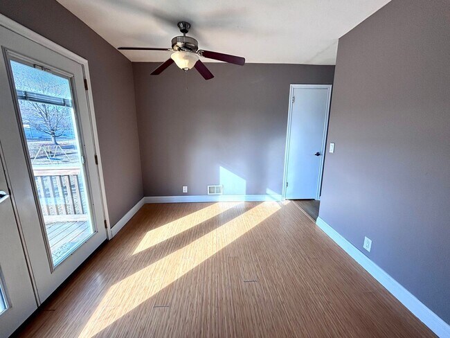 Foto del edificio - 2524 S 123rd Ave