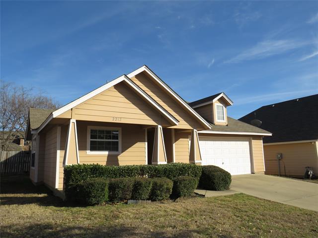 Building Photo - 2212 Arrowhead Dr