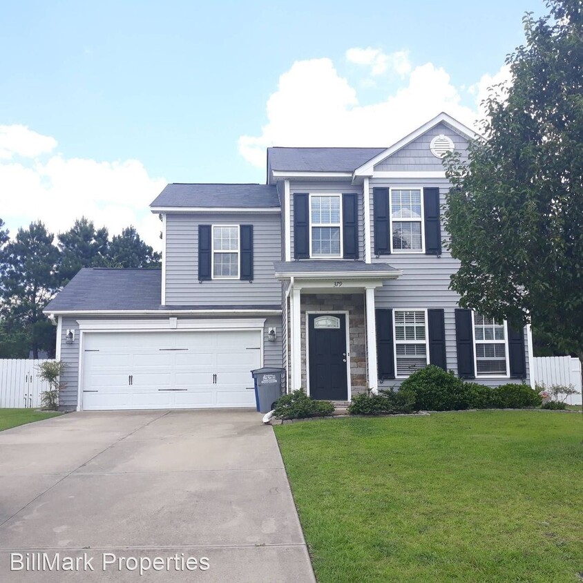 Primary Photo - 3 br, 2.5 bath House - 379 Fairfield Circle