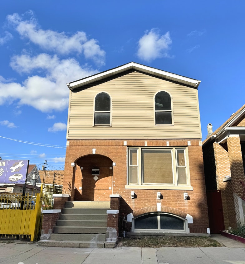 Foto principal - 1814 W Pershing Rd