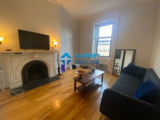 Building Photo - 109 Beacon St