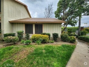 Building Photo - 1355 N San Diego Ave