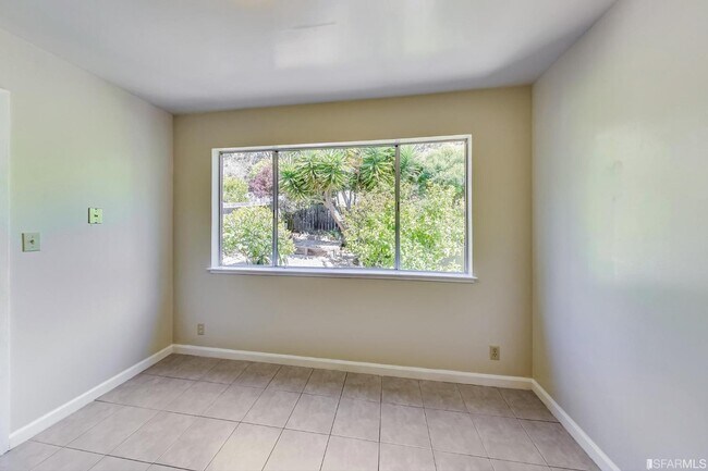 Foto del edificio - 572 29th St