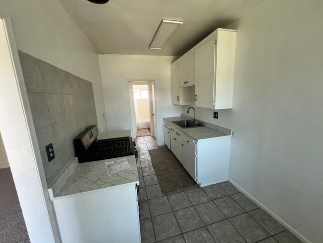 Building Photo - 11581 Stuart Dr