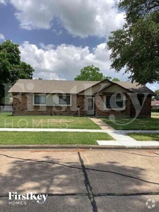 Building Photo - 10127 Carlow Ln
