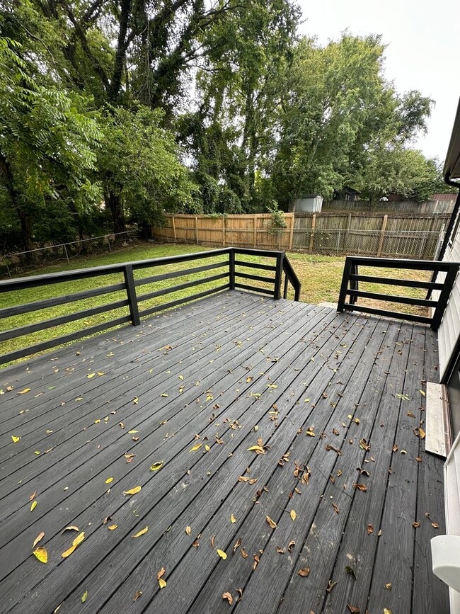 Building Photo - FOR LEASE - single family home in Hermitage, TN!