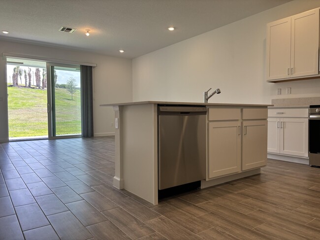 Foto del edificio - 3826 Cedar Pl