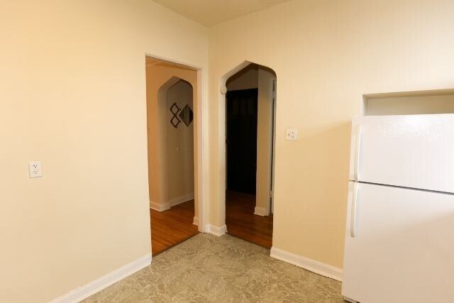 Building Photo - 4416 N Wolcott Ave