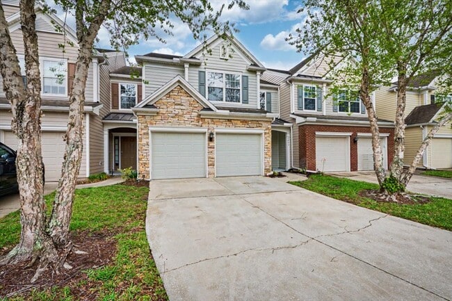 Foto del edificio - 7493 Devondale Way