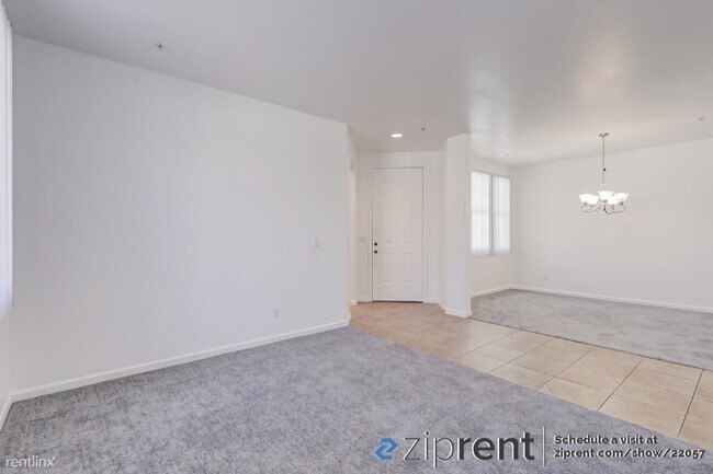 Building Photo - 4 br, 2.5 bath House - 4609 Hidden Glen Dr...