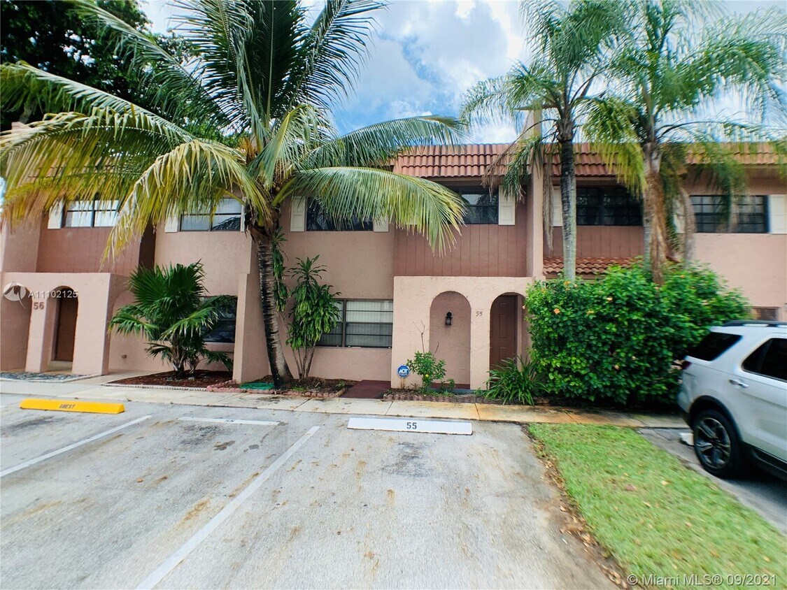 Foto principal - 55 Matador Ln