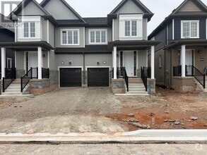 Building Photo - 142 Molozzi St