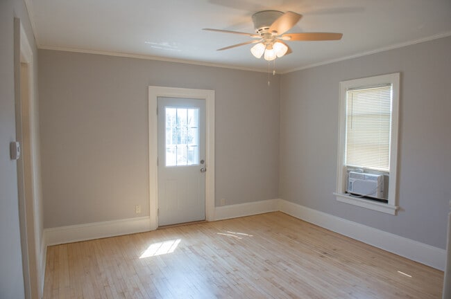 Building Photo - 2722 N Fratney St